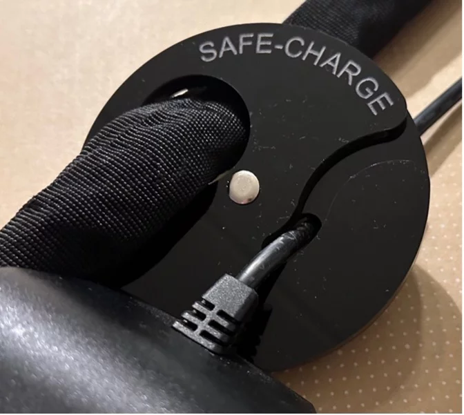 Safecharge — "Veilig opladen, zonder zorgen, met SAFECHARGE!"